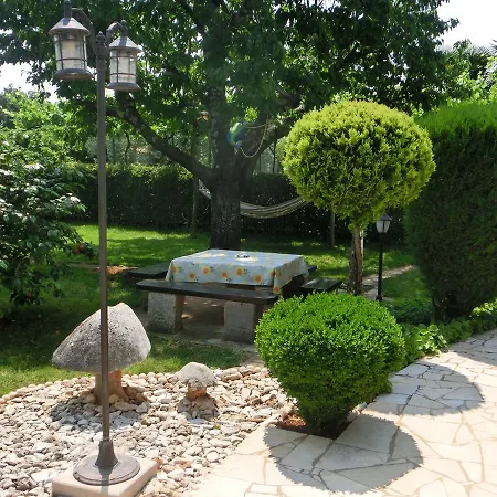 Otilija Apartamento *